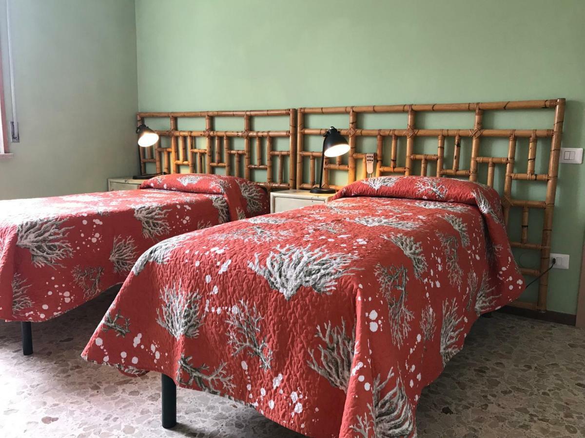 B&B Ospedale Maggiore Parma Affittacamere מראה חיצוני תמונה
